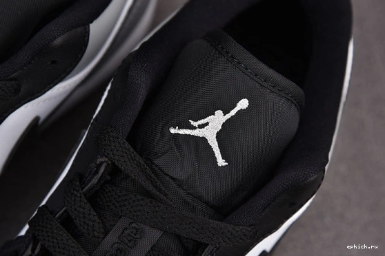 Cheap EP 1 553558-052 Jordan Low Toe Shadow 553558-052 0426